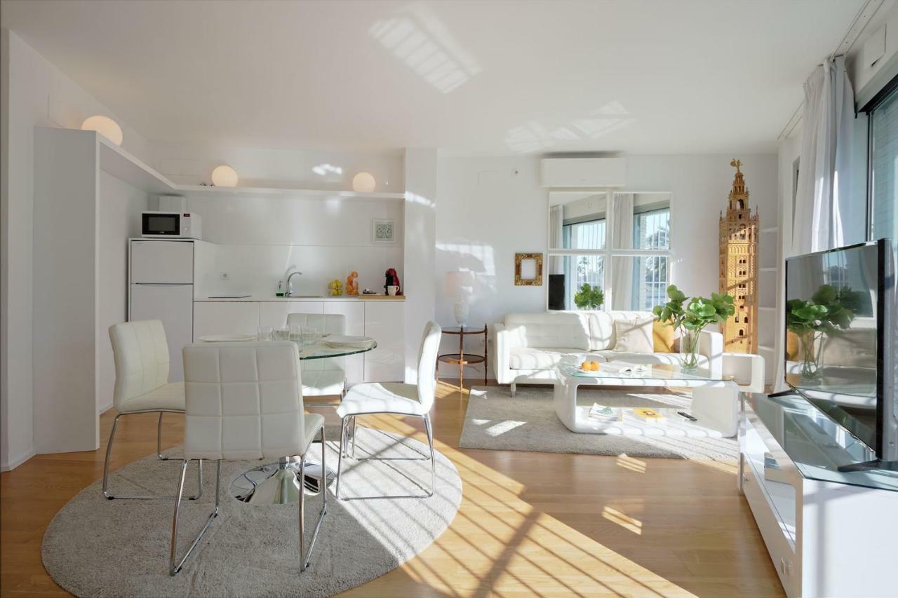 Betis Deluxe Riverside Séville Extérieur photo