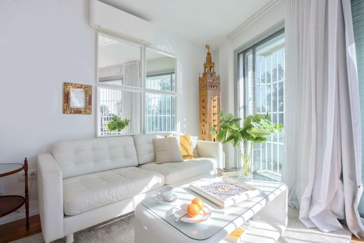 Betis Deluxe Riverside Séville Extérieur photo